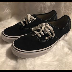 💥SOLD💥Vans Authentic Canvas Skate Shoes